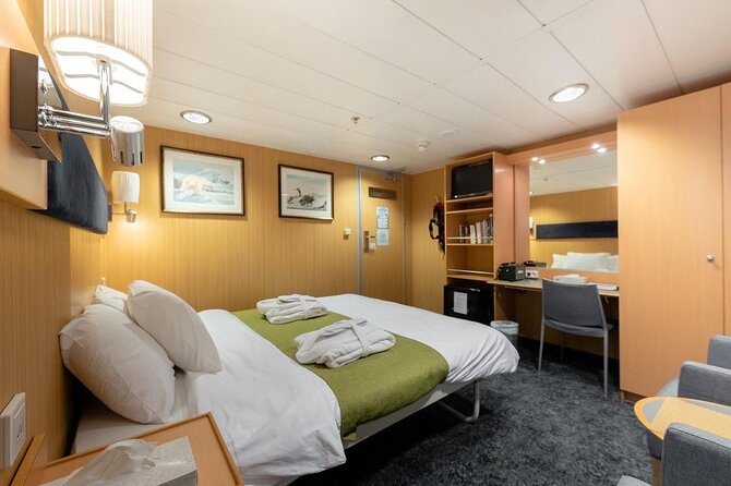 24hr Northern Lights & Whale Watching Cruise - Your overnight cabin and first dinner