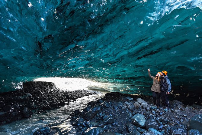 3-Day Ice Cave, South Coast, Golden Circle and Northern Lights - Day 3: Jökulsárlón, Diamond Beach, and Reynisfjara
