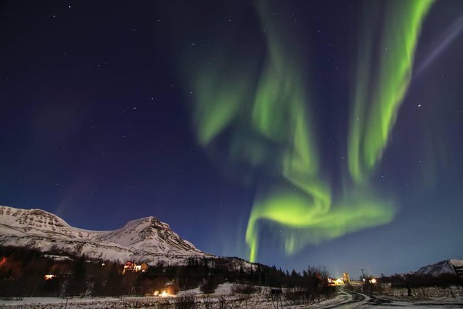4x4 Reykjavik Northern Lights Tour with Photographer — Aurora RVK - How the aurora search works