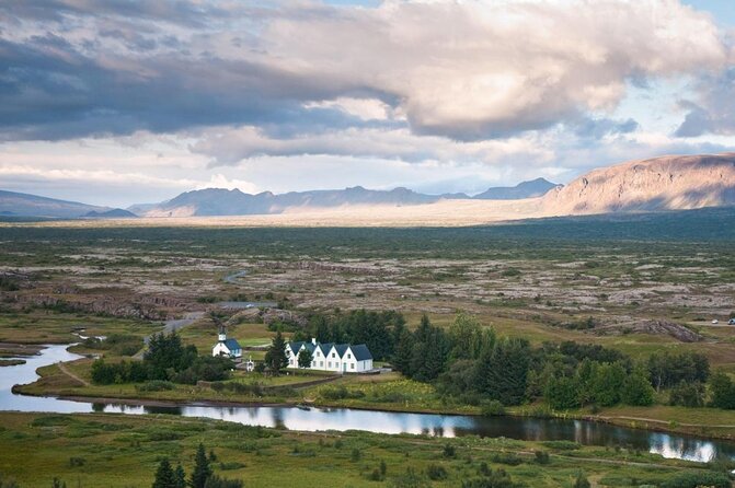 6-day Ultimate Iceland Tour: Photography and Northern Lights - The trip in five useful points