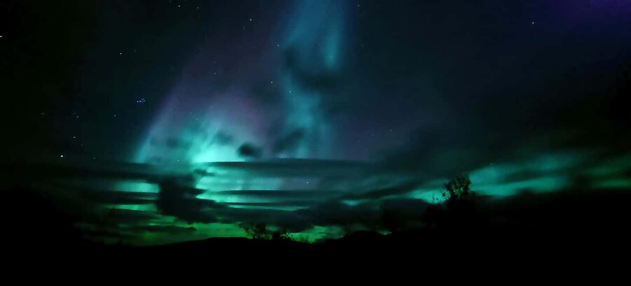 Abisko: Northern Lights Hike with Husky Puppies - Clothing, comfort, and what to bring