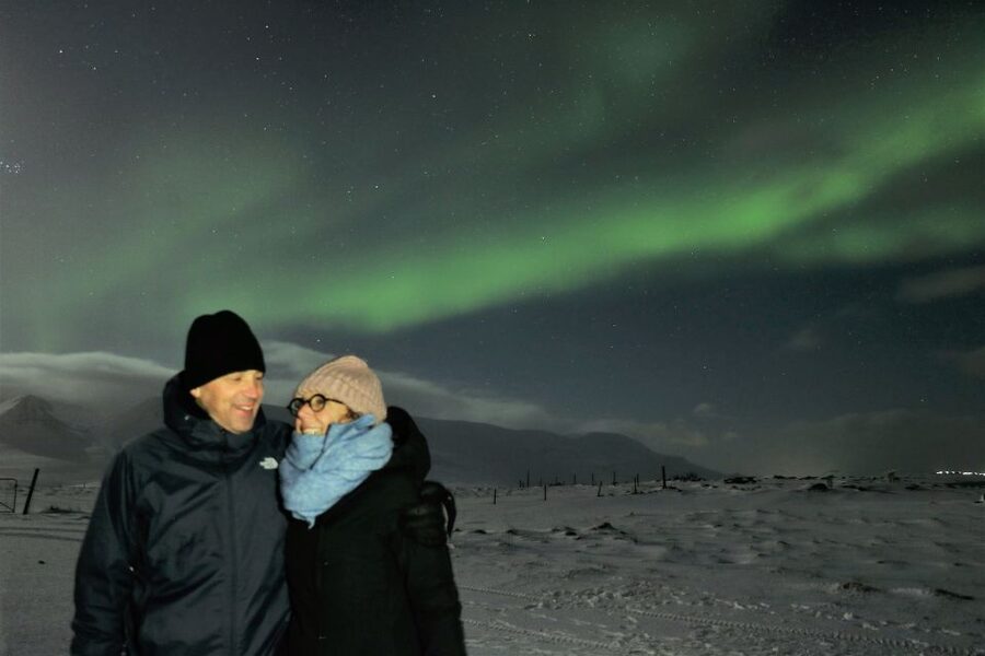Akureyri: Hunt for the Northern Lights Photography Tour - Photography help, without promising perfect pictures