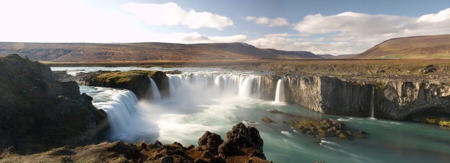 Akureyri: Lake Mývatn & Northern Lights - Winter Special - The 9:30 PM Northern Lights search from Akureyri