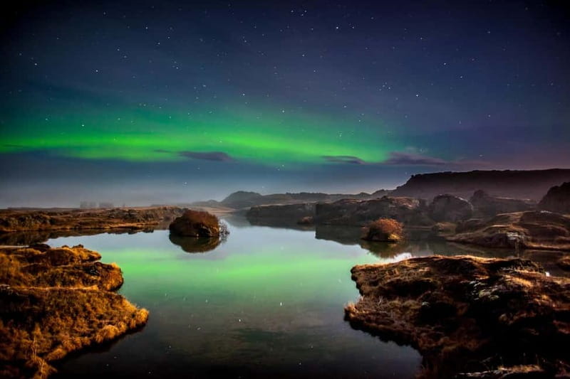 Akureyri: Northern Lights Hunt with Forest Lagoon Entry - Two hours in the warm waters of Forest Lagoon