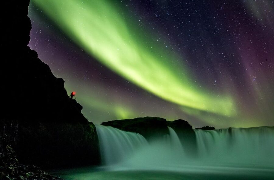 Akureyri: Northern Lights Photography Tour - Service quality and mixed outcomes