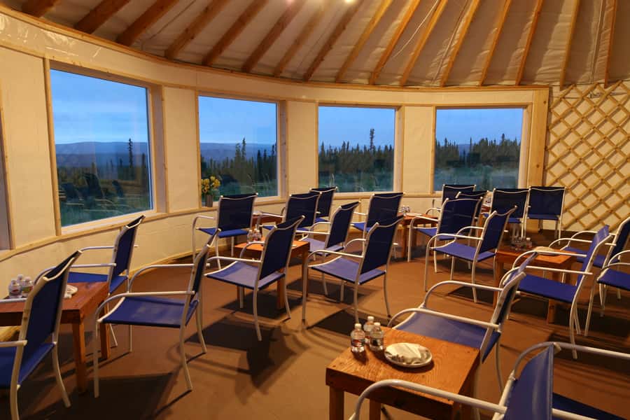 Alaskan Northern Lights/Aurora Borealis Lodges - Leaving Fairbanks for darker skies