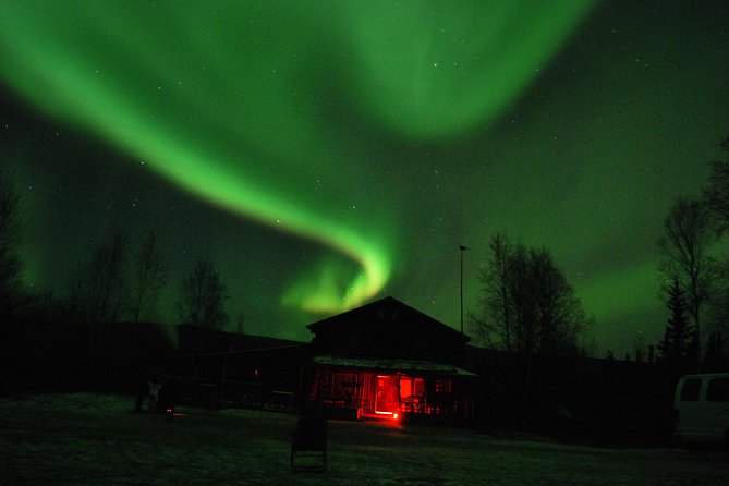Arctic Circle Aurora Drive Adventure - Riding the Dalton Highway