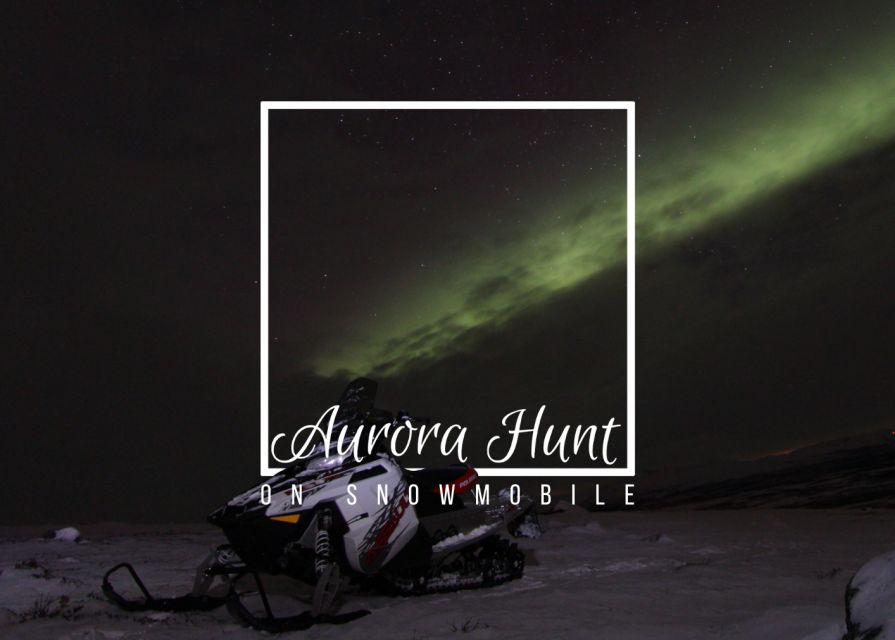 Aurora Hunt on Snowmobile - small groups - Riding under the Kiruna night sky