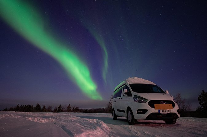 Aurora Hunting by Minivan in Ivalo, Inari or Saariselkä - Booking, weather, and practical planning