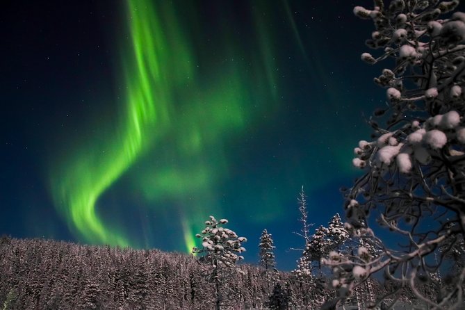 Aurora Ice Floating in Rovaniemi - Northern Lights, photos, and the weather gamble