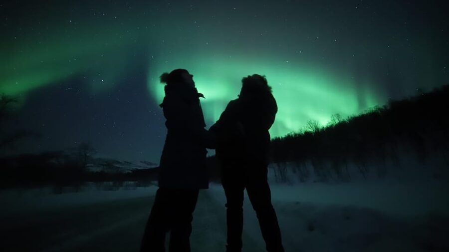 Aurora Optimum: Best 3-Night Forecast - The minibus search for darker skies