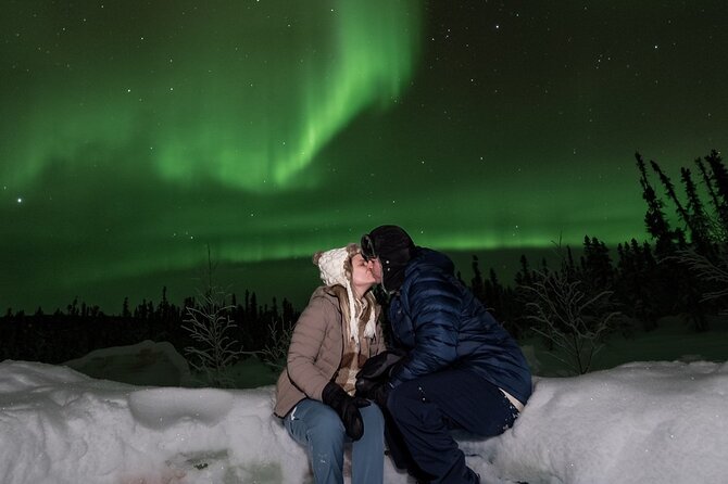 Aurora Oval Nightly Northern Lights Chase - Staying warm during an eight-hour night