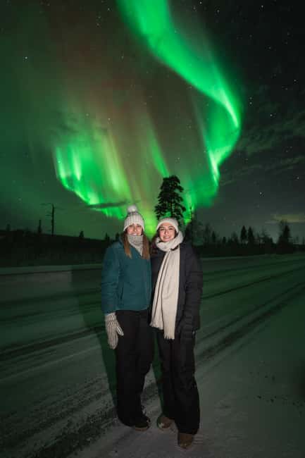 Aurora Photography Hunt - Getting your own portrait beneath the aurora