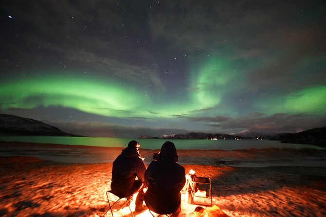 Aurora tour with free portrait and bonfire - Thermal suits help, but your feet still need protection