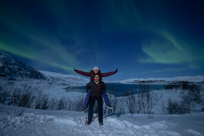 Auroras Hunt - Tour in Spanish, Northern Lights Chase in Spanish - The drive turns waiting time into part of the tour