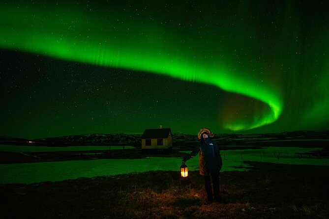 Award Winning Private Northern Lights Tour with All Inclusive - The Reykjanes Peninsula: a practical alternative