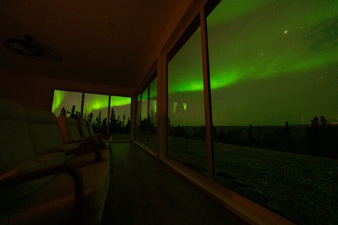 Cleary Summit Aurora Glass House Luxury Northern Lights Tour - Who will enjoy this late-night outing