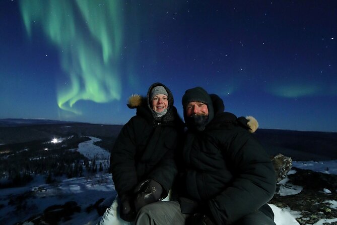 Electric Moose Studios Aurora Adventure W/Portraits & Hot Pizza!! - Why this Fairbanks aurora tour feels different