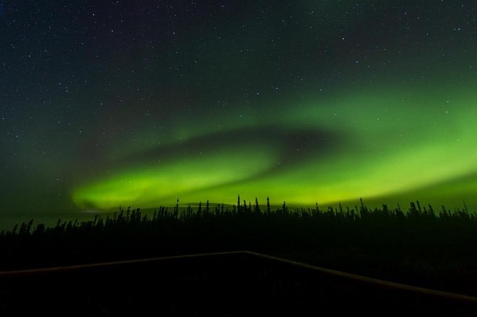 Fairbanks Northern Lights Tour - Warm clothes, hot drinks, and the long wait