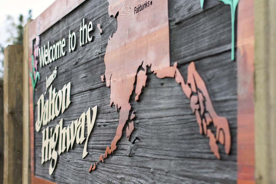 From Fairbanks: Northern Lights and Arctic Circle Tour - Food, drinks, and practical comfort