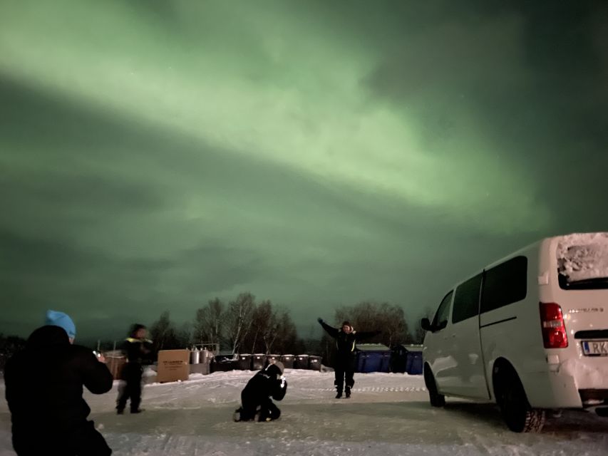 From Kiruna: Abisko National Park Northern Lights Tour - Taking better northern lights photos