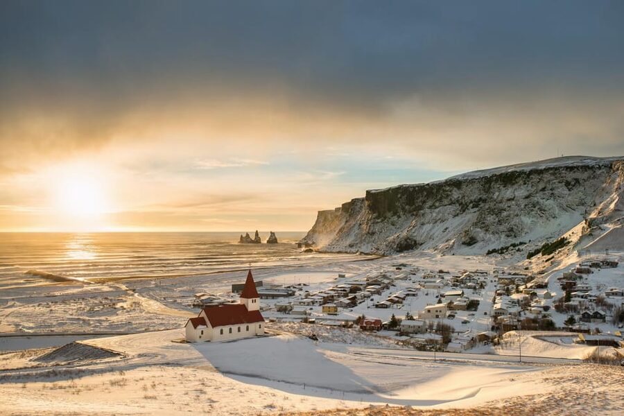 From Reykjavik: 3-Day Northern Lights Hunt & Glacier Lagoon - Day three: Reynisfjara, Skógafoss, and Seljalandsfoss