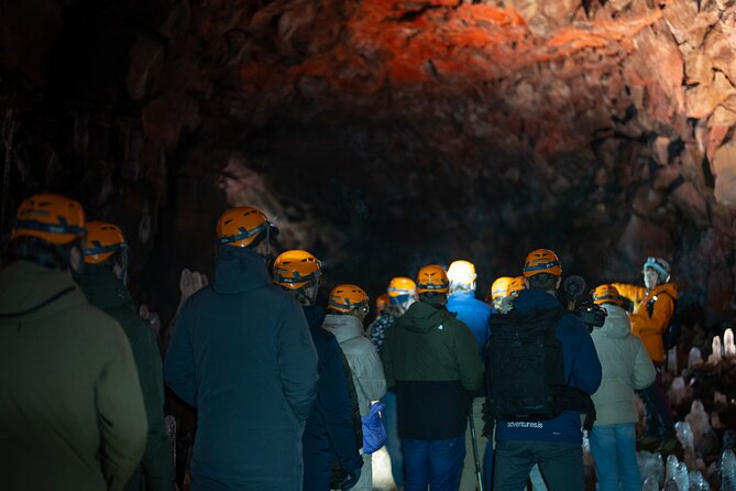 From Reykjavík: Evening Lava Tunnel Tour and Northern Lights Tour - Who should book this tour?