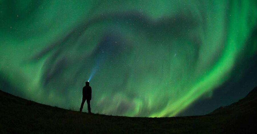 From Reykjavik: Golden Circle and Northern Lights Tour - Why this two-part Iceland day works