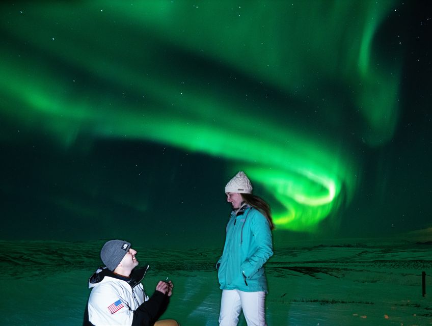 From Reykjavik: Northern Lights Guided Tour with Photos - Key points to know before you book