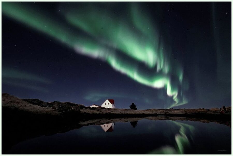 From Reykjavik: Northern Lights Tour with Hot Cocoa & Photos - Key points before you book