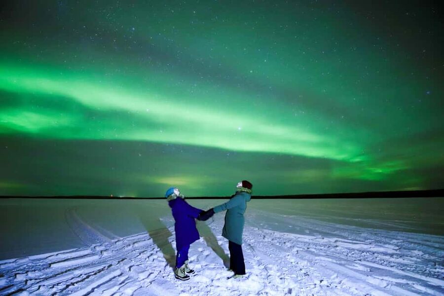From Rovaniemi: Aurora Borealis Trip in Lapland Lakeside - Cold Weather Is Part of the Deal