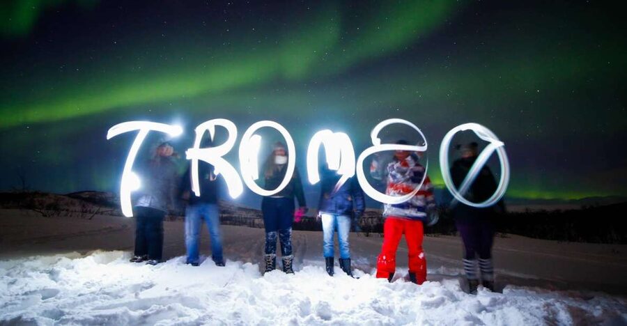 From Tromso: Northern Lights Photography Tour - Meeting at the blue building in central Tromso