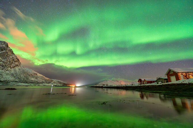 From Tromsø: Official Northern lights Safari - What the outdoor stops feel like
