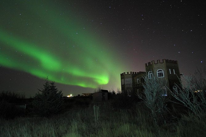 Golden Circle and Northern Lights Superjeep Tour from Reykjavik - Geysir: hot water, mud, and sudden eruptions