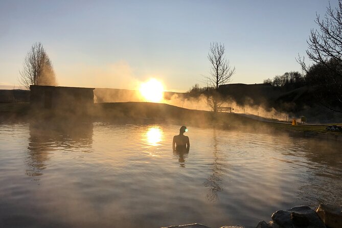 Golden Circle, Secret Lagoon and Northern Lights Tour - Kerið crater and the first taste of Iceland