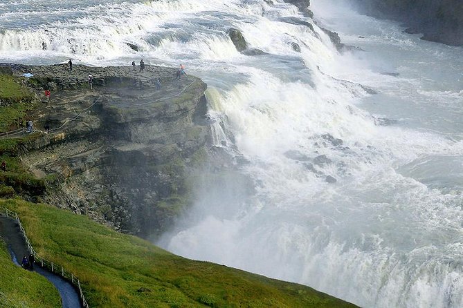 Golden Circle Tour and Evening Northern Lights Cruise from Reykjavik - The evening cruise from Reykjavik Old Harbour