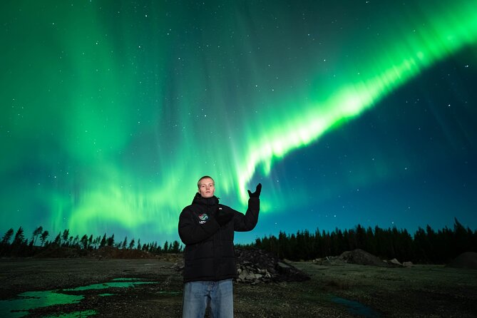Guaranteed Northern Lights Group Tour with Photos - Snacks, hot drinks, and the practical cost