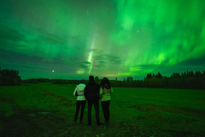 Guaranteed Northern Lights Group Tour with Photos - Timing, cancellation, and weather rules