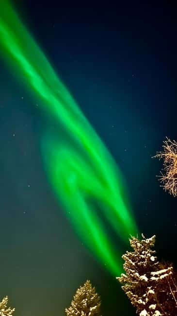 Inari/Ivalo: Aurora Hunting Tour by Car with Warm Drinks - Clouds, Moonlight, and the Luck Factor