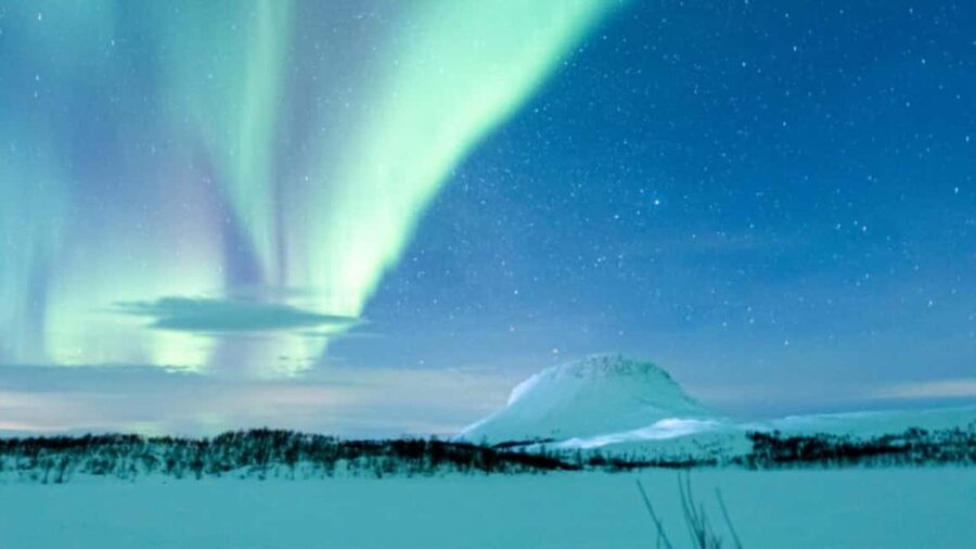Kilpisjärvi: Northern Lights Snowmobile Tour with Photos - A short night ride into Lapland silence
