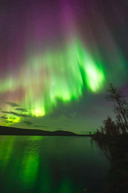 Kiruna: Northern Lights Chase with Car - Photography help without carrying a full camera kit
