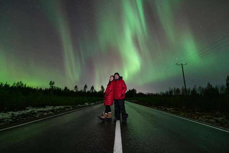 Levi: Best & Original Northern Lights Hunting & photography - Meeting in Sirkka and setting out from Levi