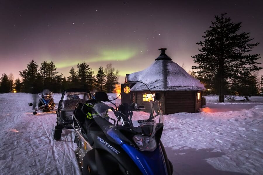 Levi: Northern Lights Snowmobile Safari and Campfire Picnic - Searching the sky for the Northern Lights
