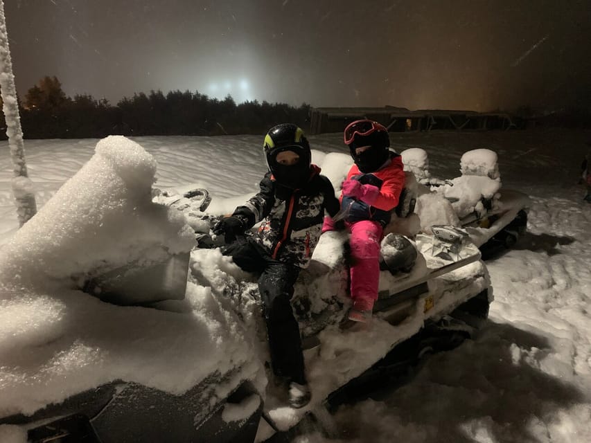 Levi: Northern Lights Snowmobile Safari and Campfire Picnic - Practical ways to enjoy the evening