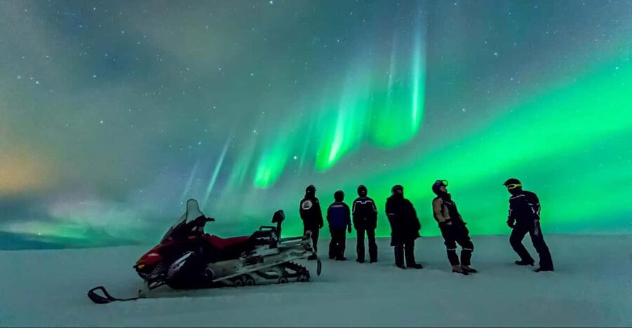 Levi: Northern Lights Snowmobile Safari and Campfire Picnic - Learning the snowmobile before entering the forest