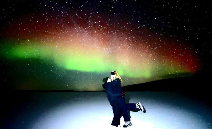 Levi: Northern Lights Tour and Stargazing by Telescope - Rautusjärvi and the frozen-lake silence