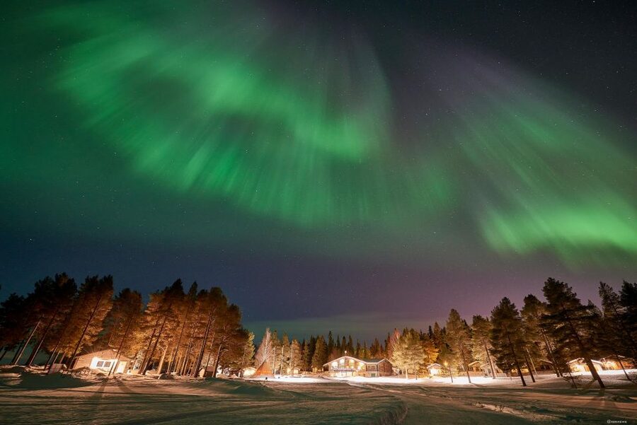 Luleå : Northern lights snowmobile tour - Choosing between driving and sharing
