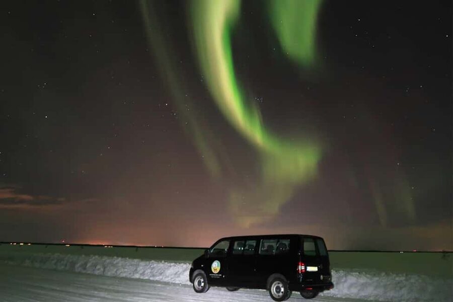 Luleå: Northern Lights Tour by Car with Swedish Treats - Campfire treats turn waiting into part of the trip