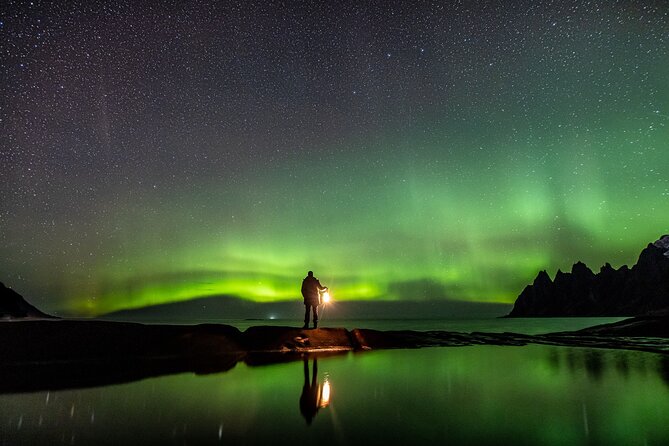 Northern Lights Adventure with Greenlander, 8 people max - Campfire food in the Arctic cold