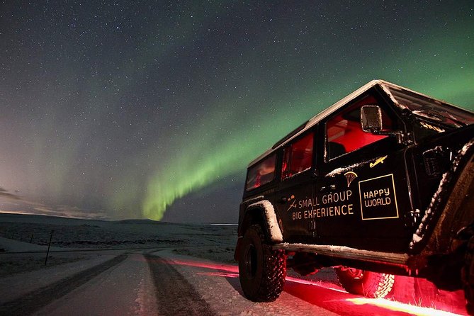 Northern Lights and Stargazing Small-Group Tour with Local Guide - Finding a clear patch of Icelandic sky